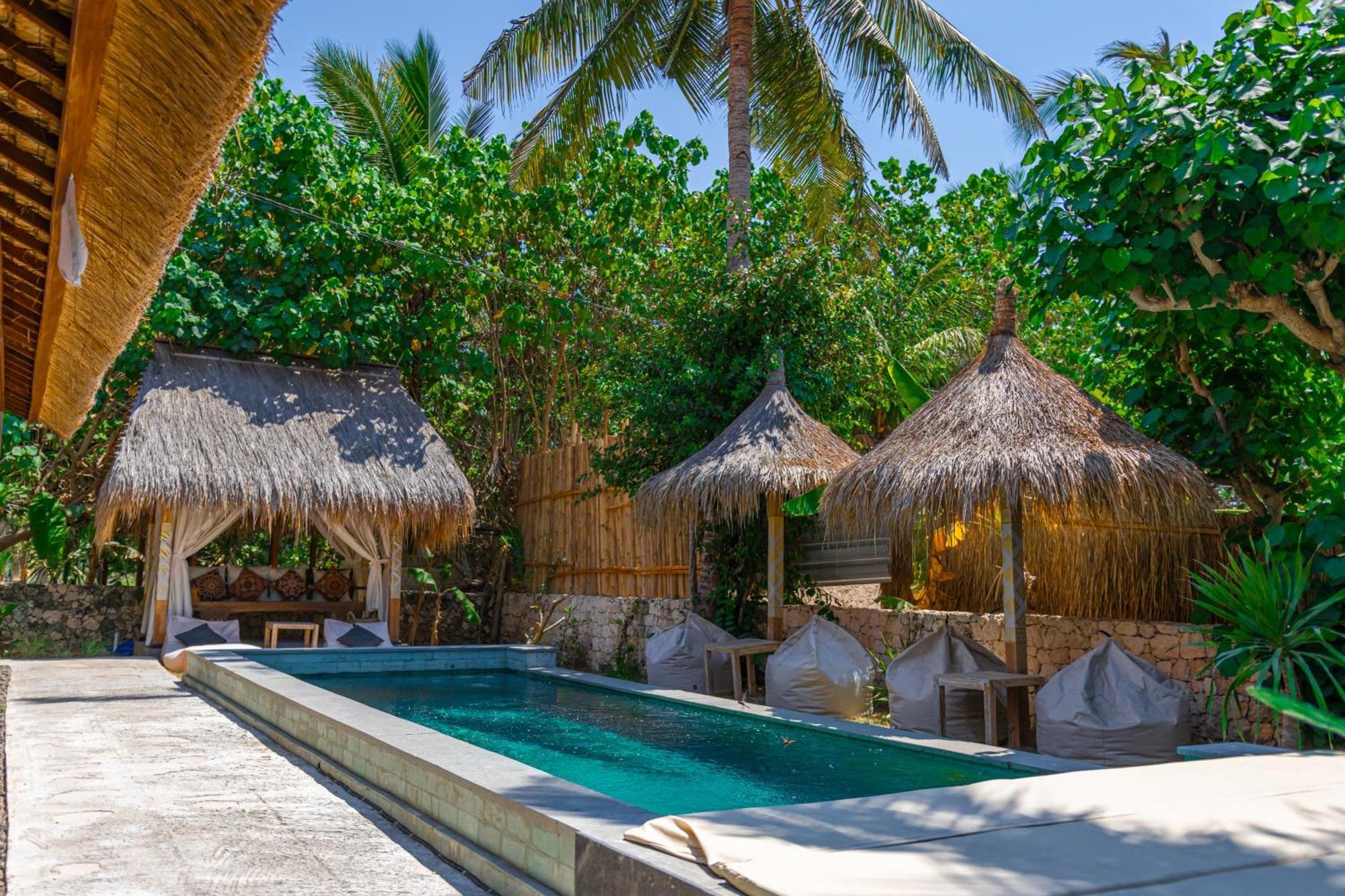 Golden Garuda Cottages Polilit Extérieur photo